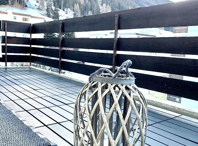 Bolgen - Close To Everything! Bolgen, Jakobshorn, Bus Stop, Train Station, Supermarket, School, Rentals, Restaurants And More! Lejlighed