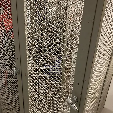 Апартаменти Bolgen - Close To Everything! Bolgen, Jakobshorn, Bus Stop, Train Station, Supermarket, School, Rentals, Restaurants And More!