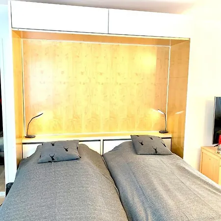 Bolgen - Close To Everything! Bolgen, Jakobshorn, Bus Stop, Train Station, Supermarket, School, Rentals, Restaurants And More! * Давос